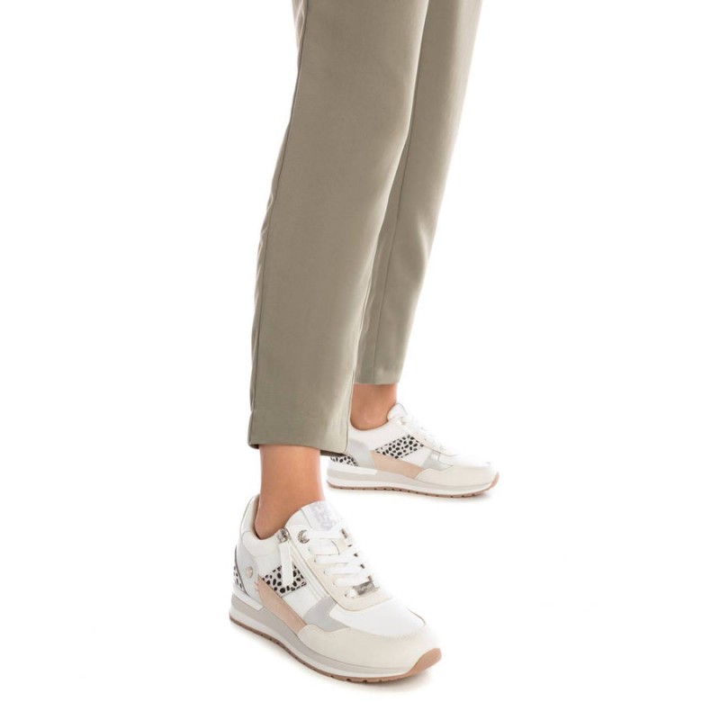 Sapatilhas com Fecho Brancas Refresh Ref: 17150204