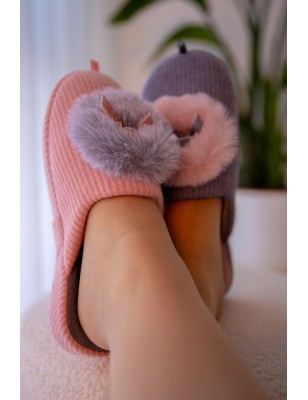 Chinelos Cinza para Mulher com Pompons Ref: IS.22.105