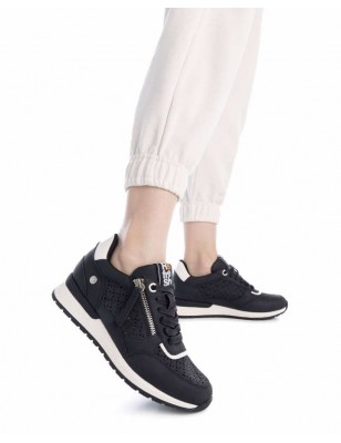 REFRESH Sapatilhas Com Fecho Pretas Ref: 172789P