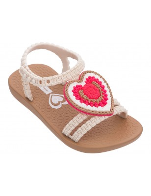 Sandalias Para Menina Com Coracao Ipanema 