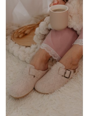 CABRERA BEGE CHINELOS DE QUARTO REF : 3216