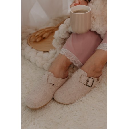 CABRERA BEGE CHINELOS DE QUARTO REF : 3216