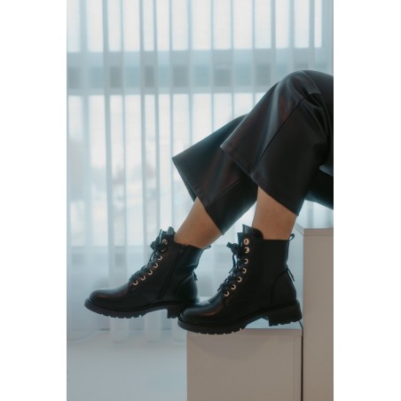 Botas Meio Cano Pretas Para Mulher Ref: JML123