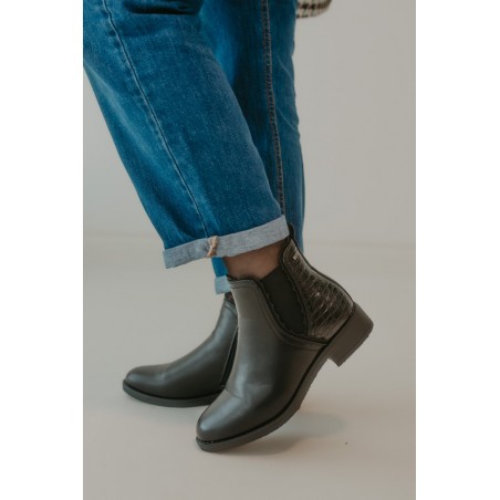 Botas Mulher Cano Curto Pretas Ref: JML202