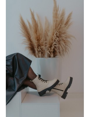 SACCHI BOTAS ESTILO MILITAR EM PELE 2011B SACCHI BOTAS ESTILO MILITAR EM PELE 2011B