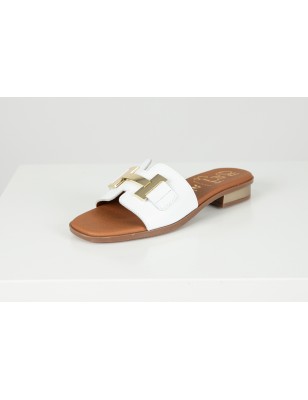 Chinelos Kamala Feminina de Couro Brancas Ref: 5605B