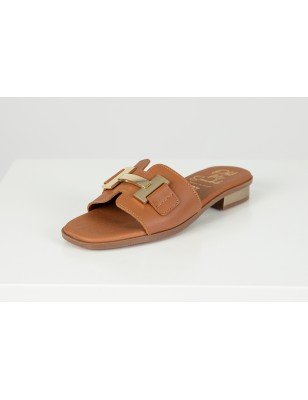 Chinelos Kamala Feminina de Couro Castanho Ref: 5605C